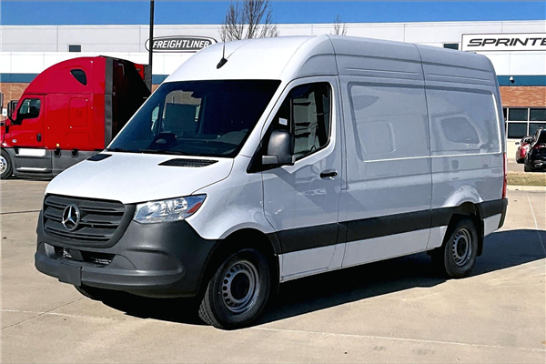 2025 Mercedes-Benz Sprinter Cargo Van