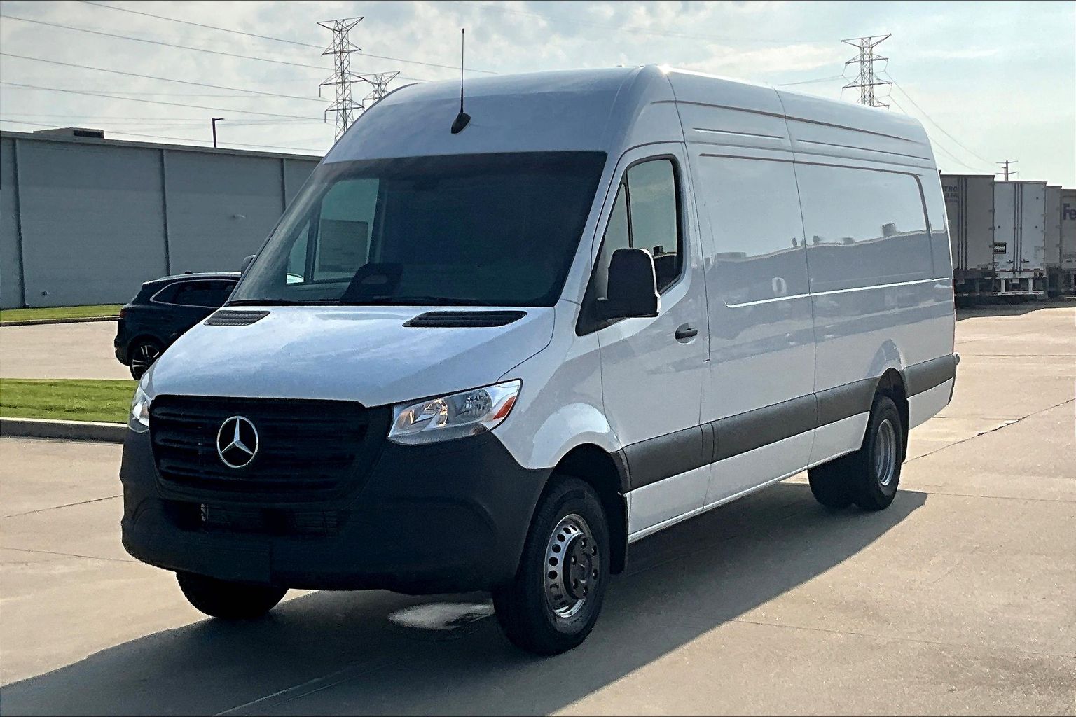 2025 Mercedes-Benz Sprinter 3500 170 Ext WB HO High Roof's photo