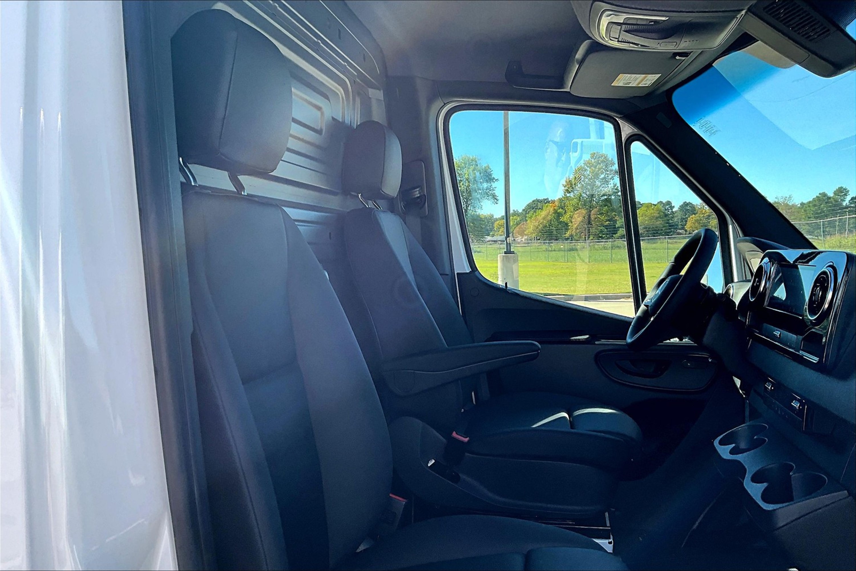 2026 Mercedes-Benz Sprinter Cargo Van Base - Photo 30
