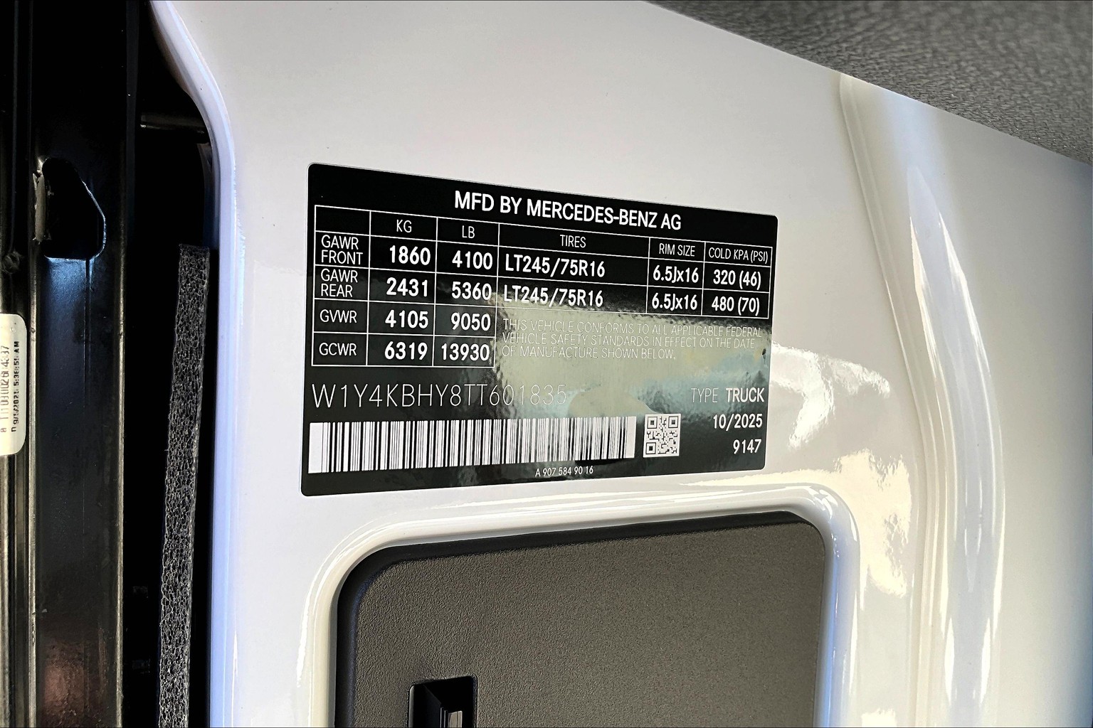 2026 Mercedes-Benz Sprinter Cargo Van Base - Photo 18